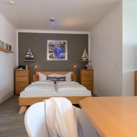 Appartement Haus-seerose-wohnung-kiek-ut Heiligenhafen