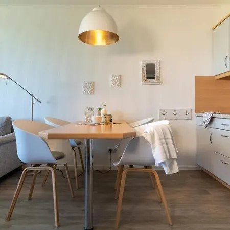 Haus-seerose-wohnung-kiek-ut